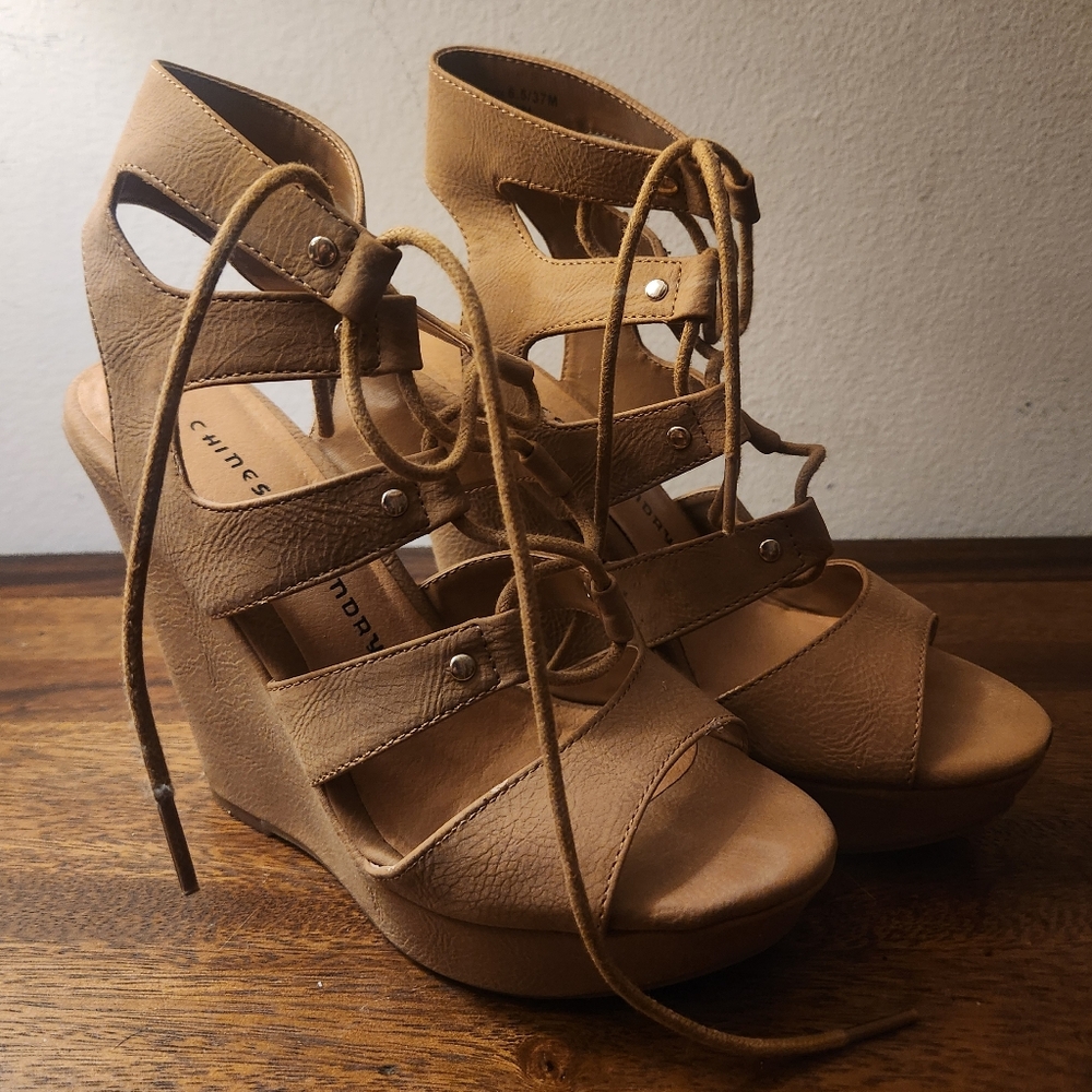Chinese Laundry | Z-Misty Wedge in Camel